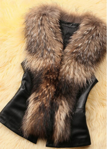 Bowknot and Faux Fur Decorated Vest 