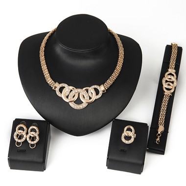 Rhinestone Decorated Gold Metal Necklace Set Rhinestone Decorated Gold Metal Necklace SetNecklaces & Pendants<br><br><br>color: Gold<br>size: One Size