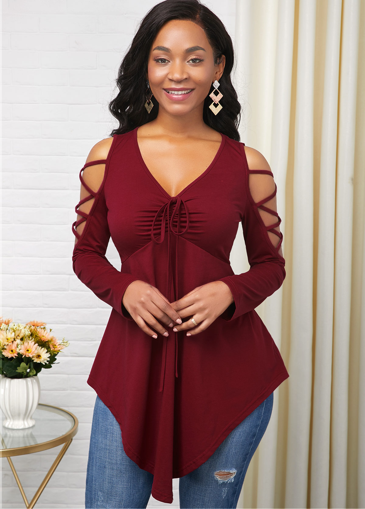 ROTITA Asymmetric Hem Center Shirred Cold Shoulder T Shirt