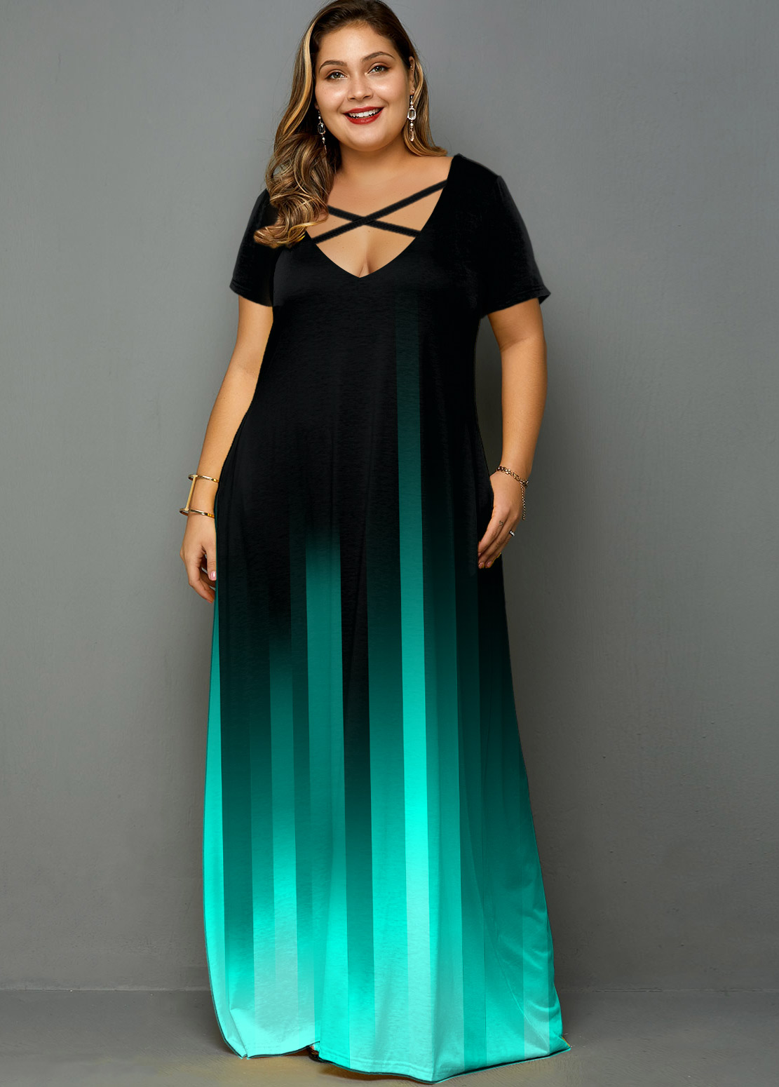 plus maxi dress with pockets