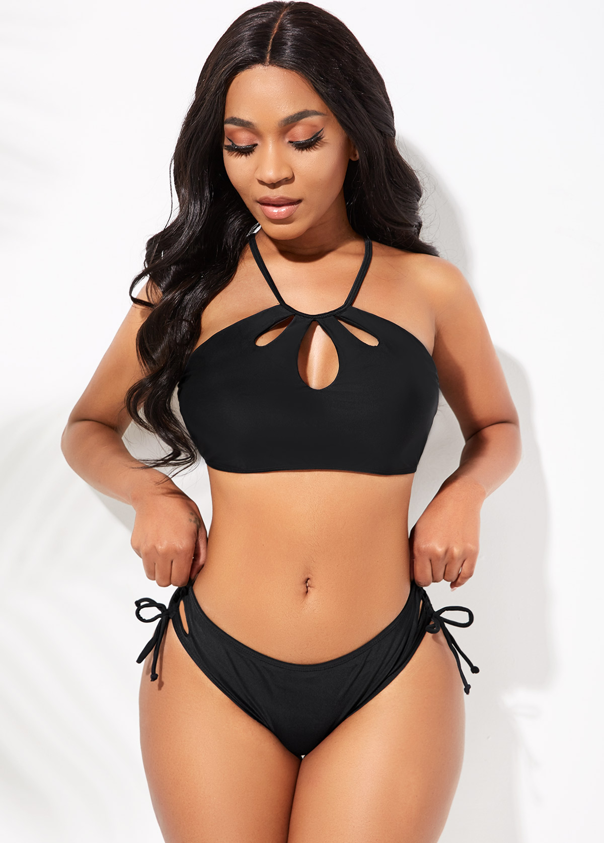 Black swimwear,Plain Color swimwear,ROTITA Keyhole Neckline Cross Strap Drawstring Bikini Set