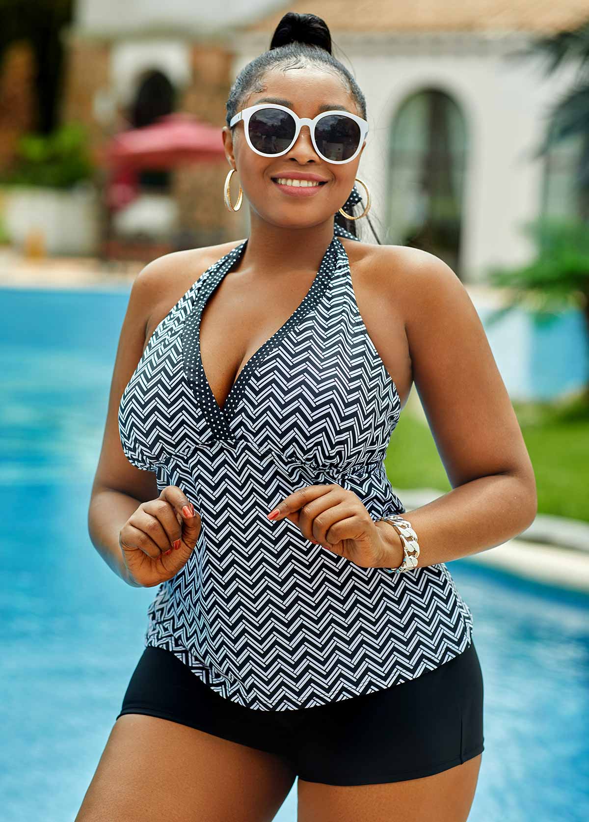 Black plus size,Geometric plus size,ROTITA Plus Size Lace Up High Waisted Geometric Tankini Set 