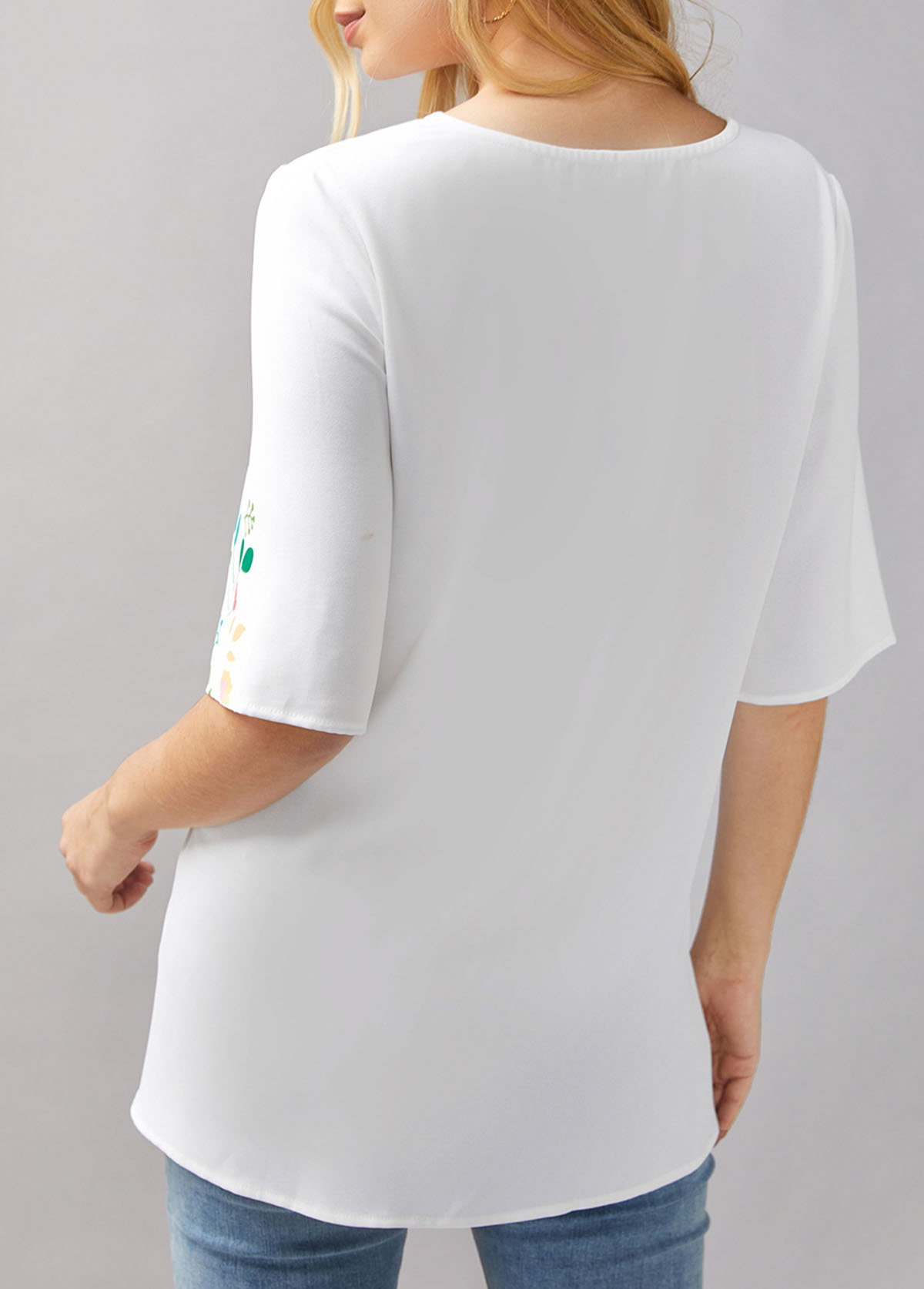 White tops,Floral tops,ROTITA Decorative Button Floral Print Round Neck Blouse