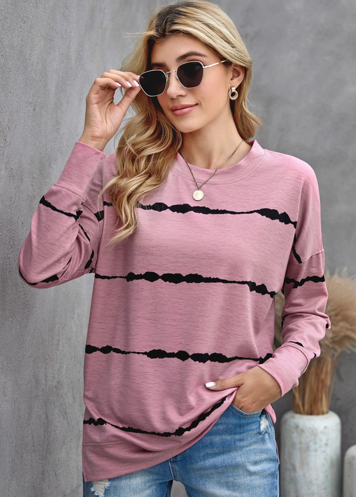 Pink tops,Striped tops,Striped Long Sleeve Round Neck Sweatshirt