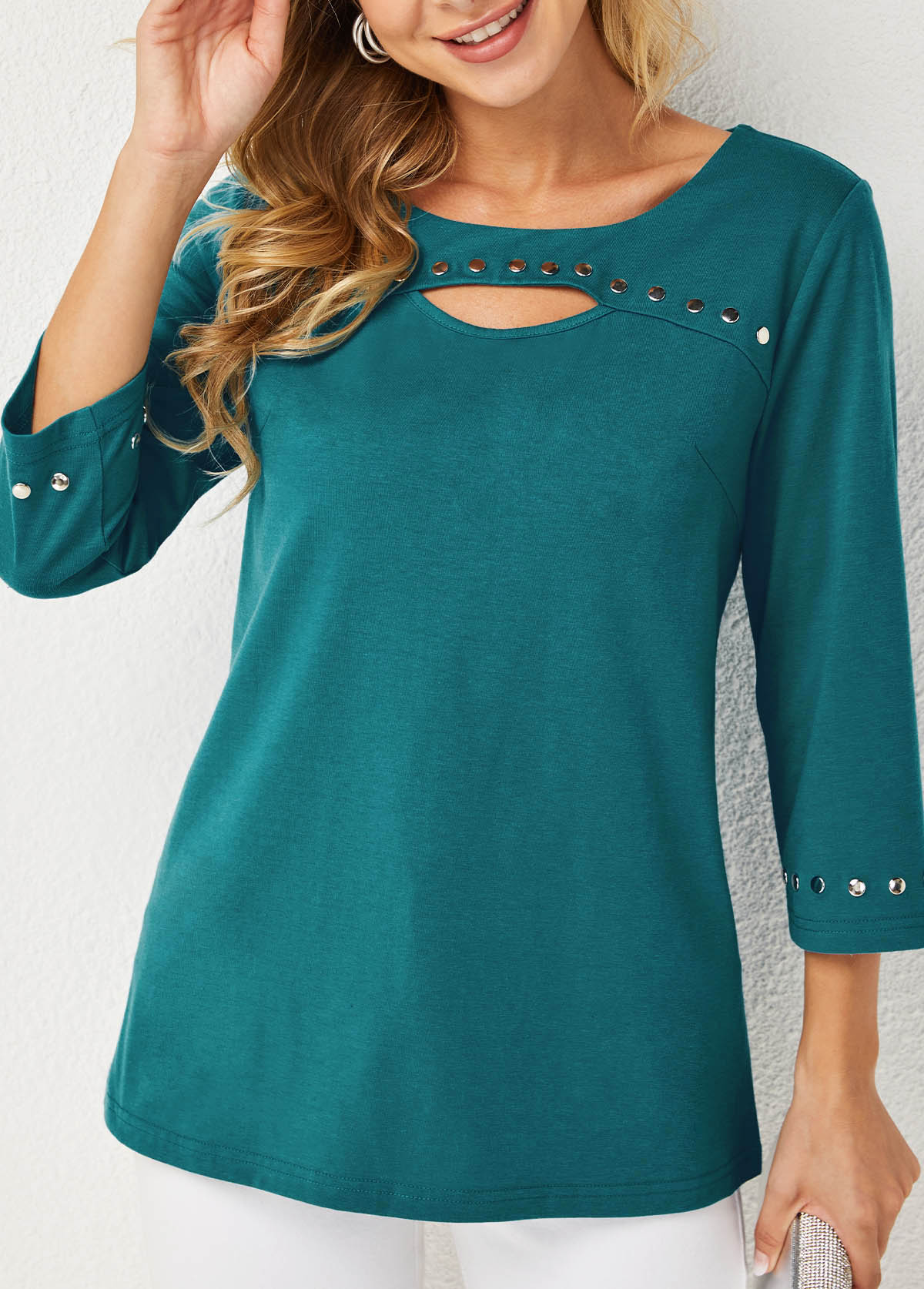 ROTITA Round Neck Cutout Front 3/4 Sleeve T Shirt