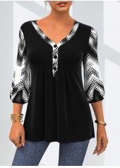ROTITA Geometric Print Decorative Button V Neck T Shirt