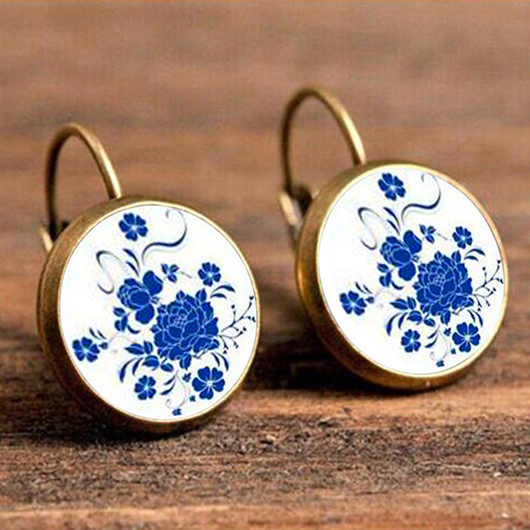 Metal Detail Blue Porcelain Design Earrings