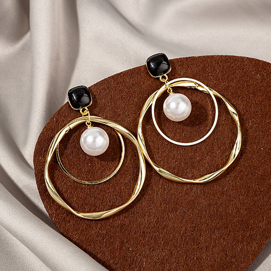 Pearl Design Gold Metal Detail Earrings