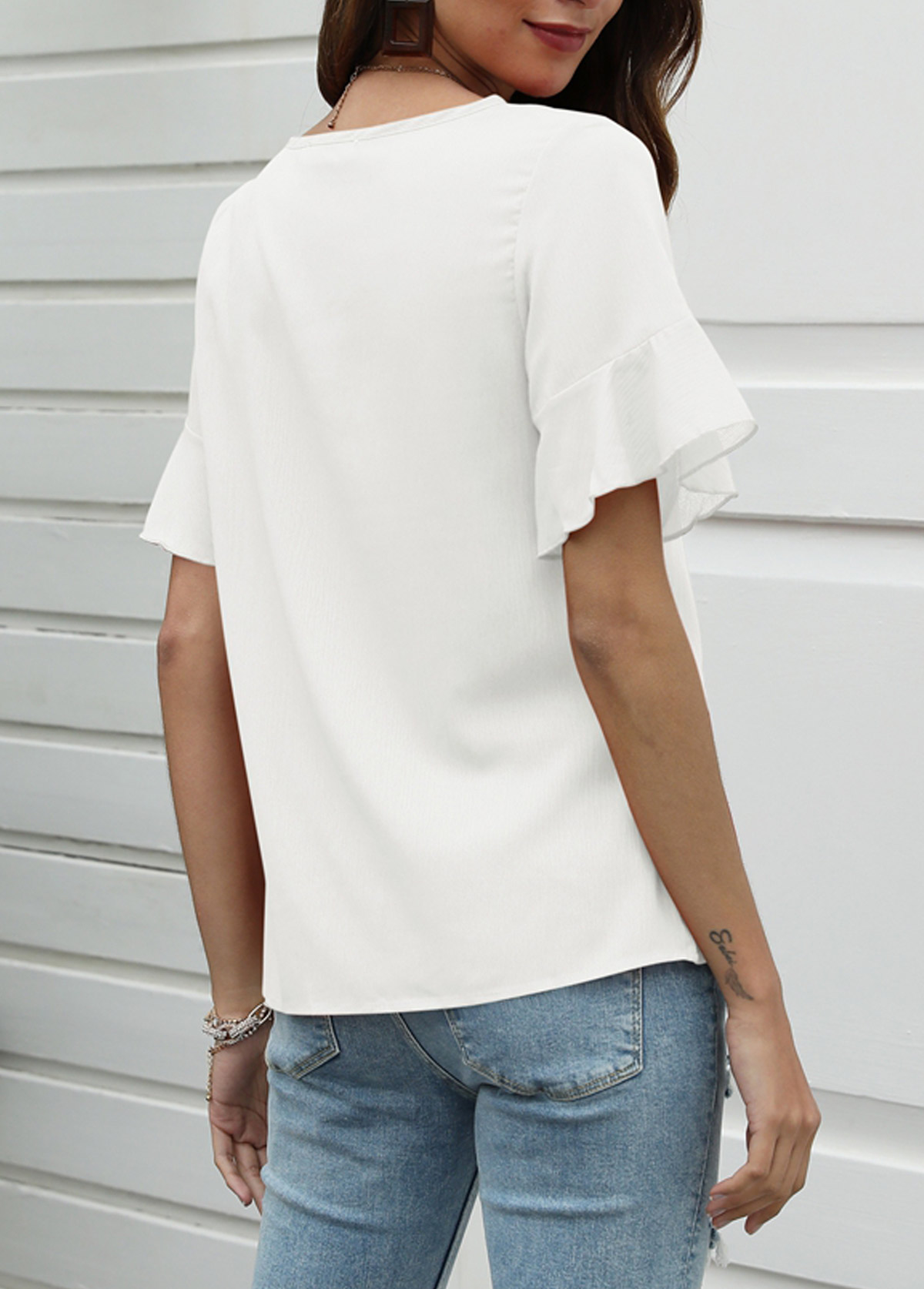 White tops,Plain Color tops,White Cutout Pearl Design T Shirt