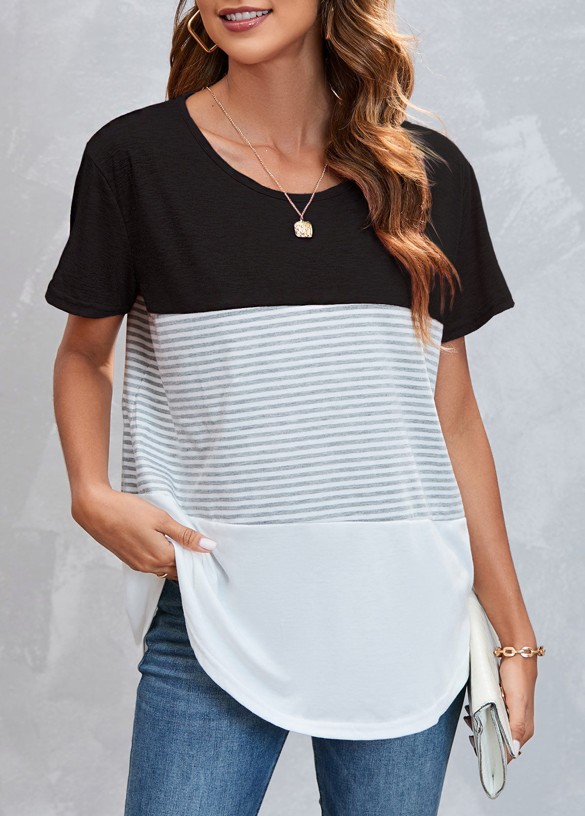 Round Neck Black Striped T Shirt
