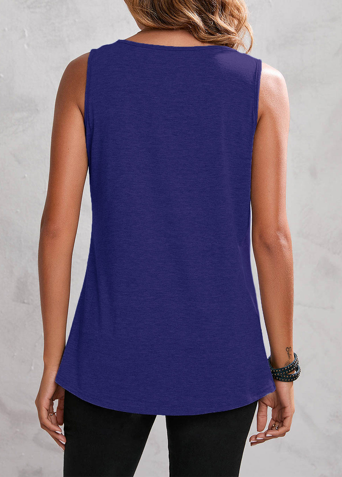 Blue tops,Plain Color tops,Blue Fold Round Neck Tank Top