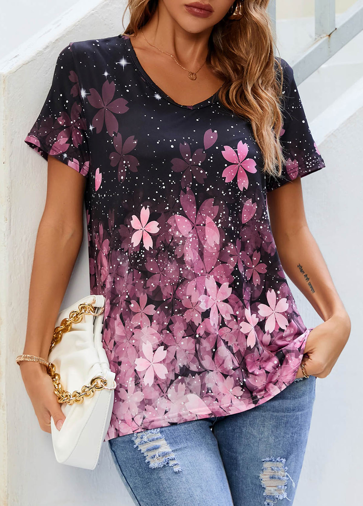 Pink tops,Floral tops,Floral Print V Neck Pink T Shirt