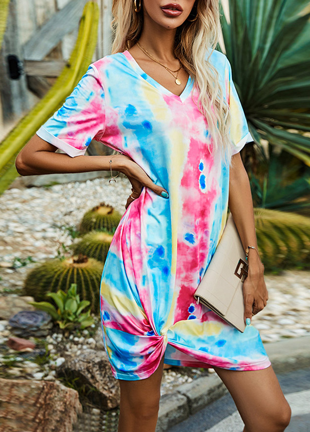 Robe à ourlet torsadé multicolore à imprimé tie-dye