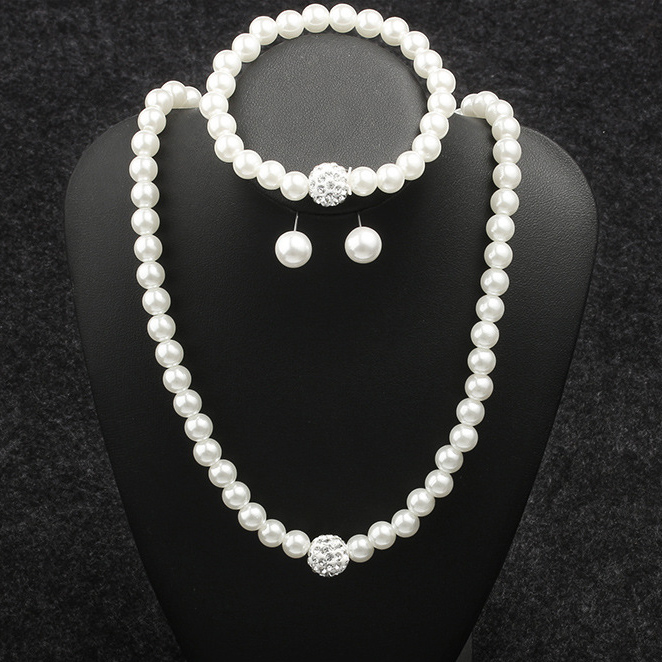 White jewelry,Pearl Design Metal Detail White Necklace Set
