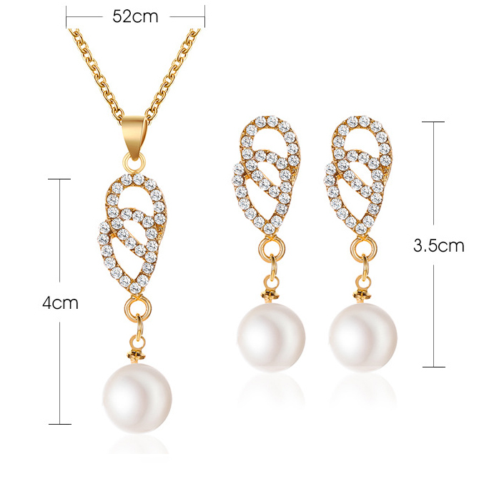 Gold jewelry,Rhinestone Design Pearl Metal Detail Necklace Set