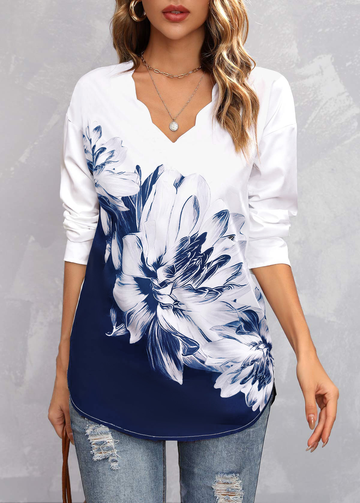 Navy tops,Floral tops,Floral Print Navy V Neck Long Sleeve Blouse