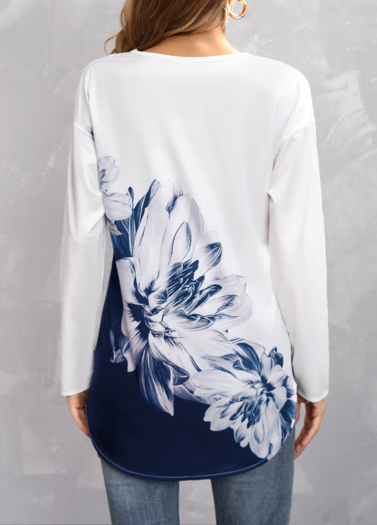 Navy tops,Floral tops,Floral Print Navy V Neck Long Sleeve Blouse