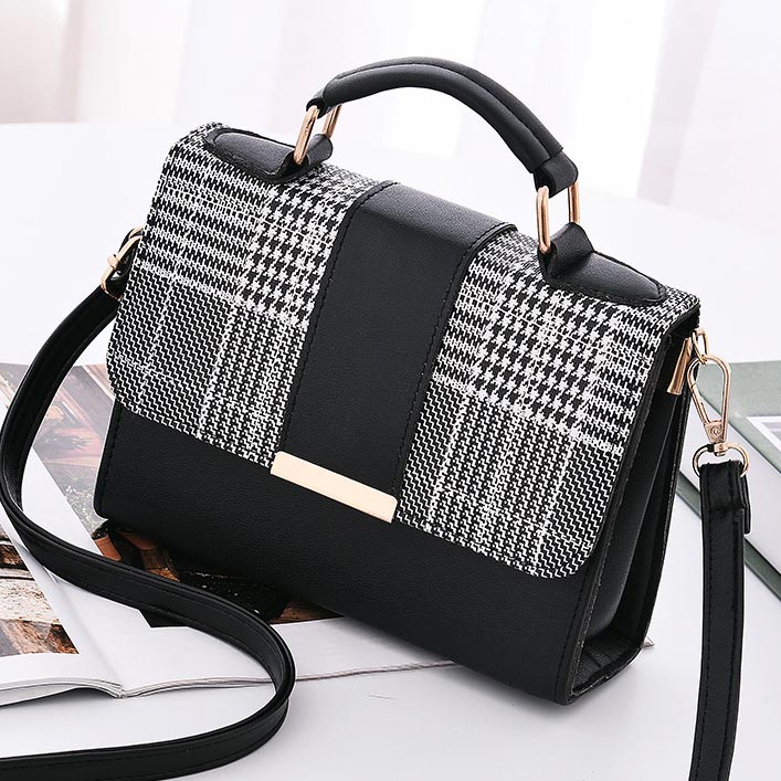 Magnetic Black Houndstooth Print Shoulder Bag
