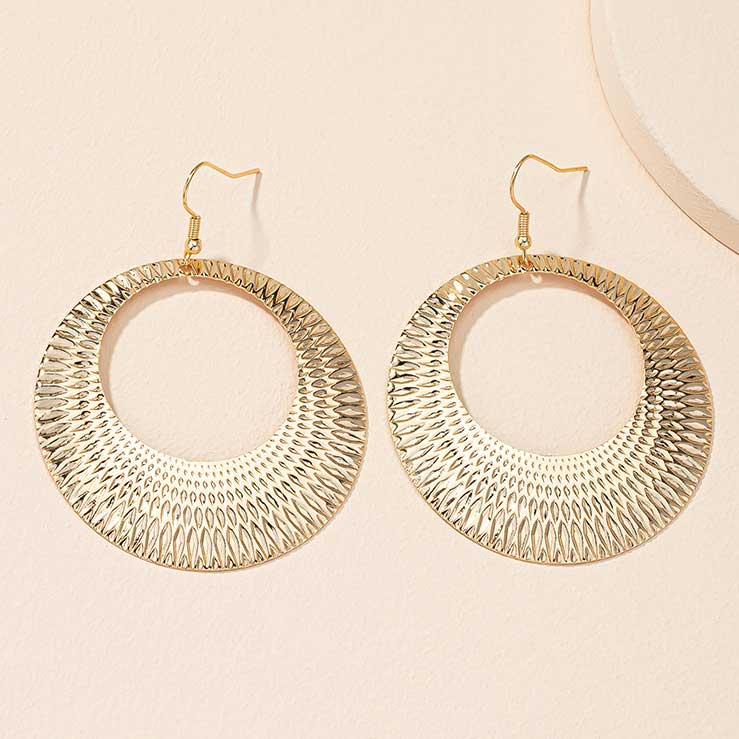 Gold jewelry,Plain Color jewelry,Metal Detail Gold Round Design Earrings