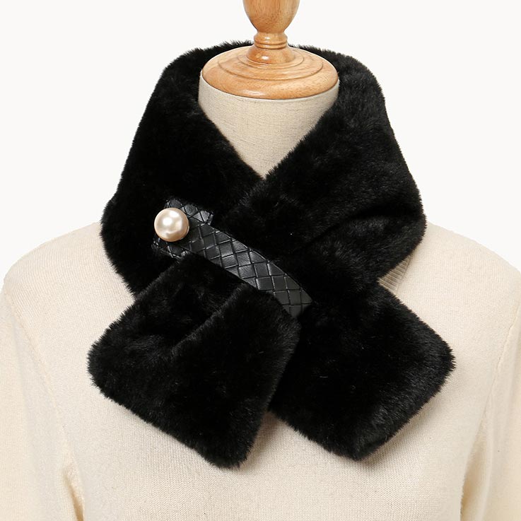 Black accessories,Plain Color accessories,Pearl Design Black Faux Fur Scarf