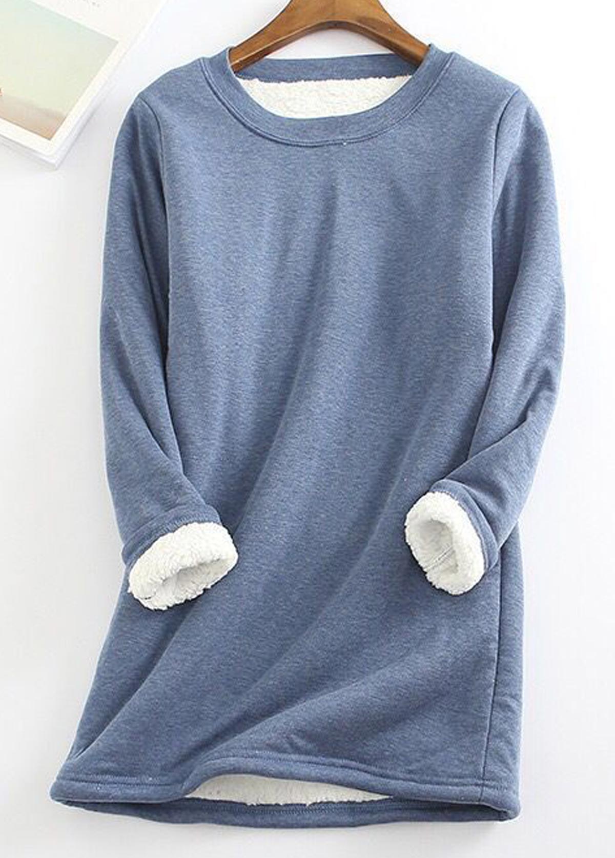 Dusty Blue tops,Contrast Color tops,Plush Dusty Blue Round Neck T Shirt