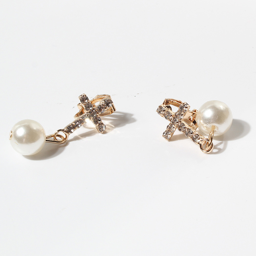 Silvery White jewelry,Other jewelry,Pearl Round Silvery White Metal Earrings