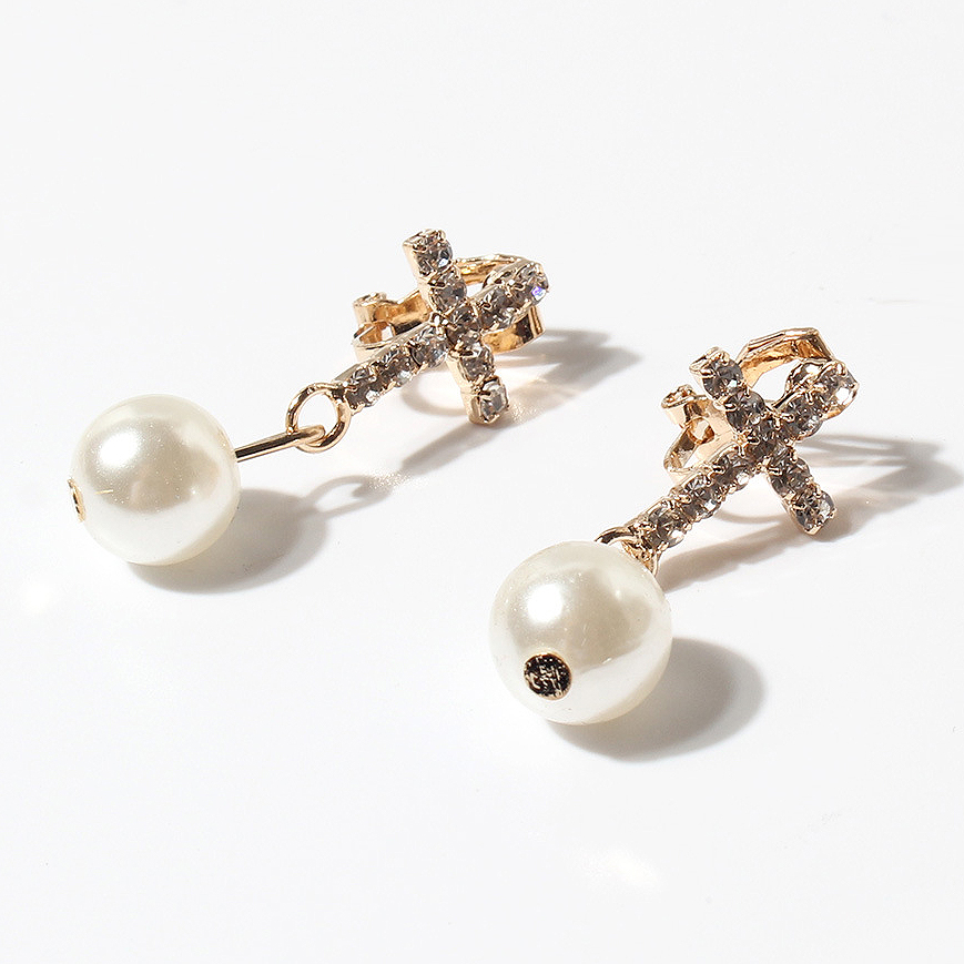 Silvery White jewelry,Other jewelry,Pearl Round Silvery White Metal Earrings