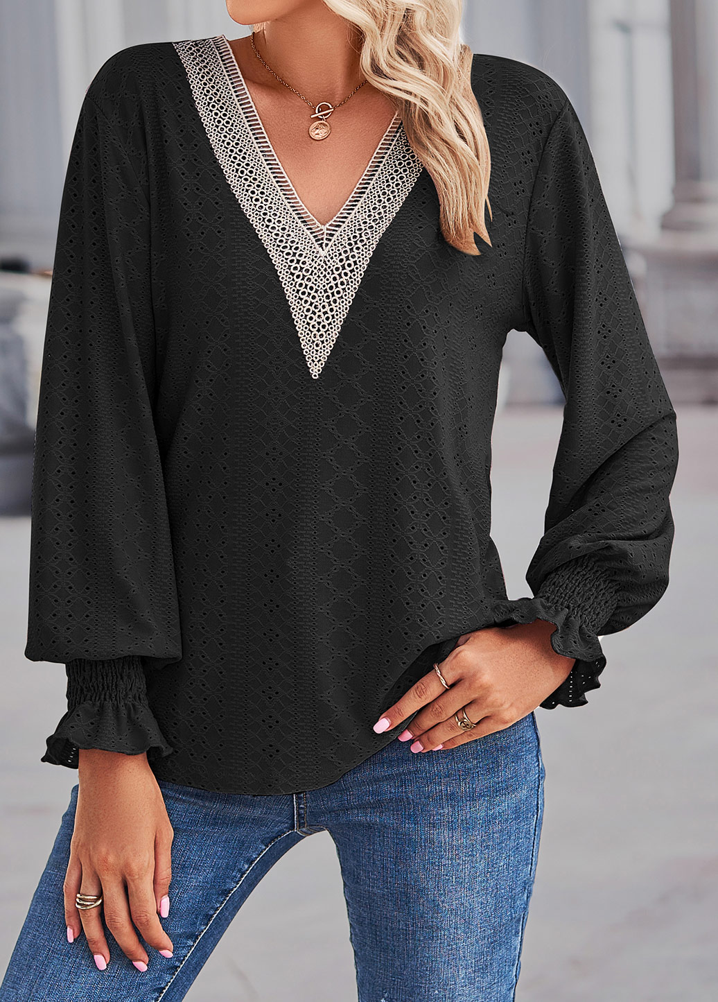 Black tops,Contrast Color tops,Lace Black V Neck Long Sleeve Blouse