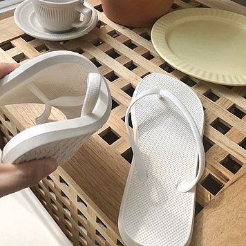 White accessories,Plain Color accessories,White Rubber Falt Toe Post Flip Flops