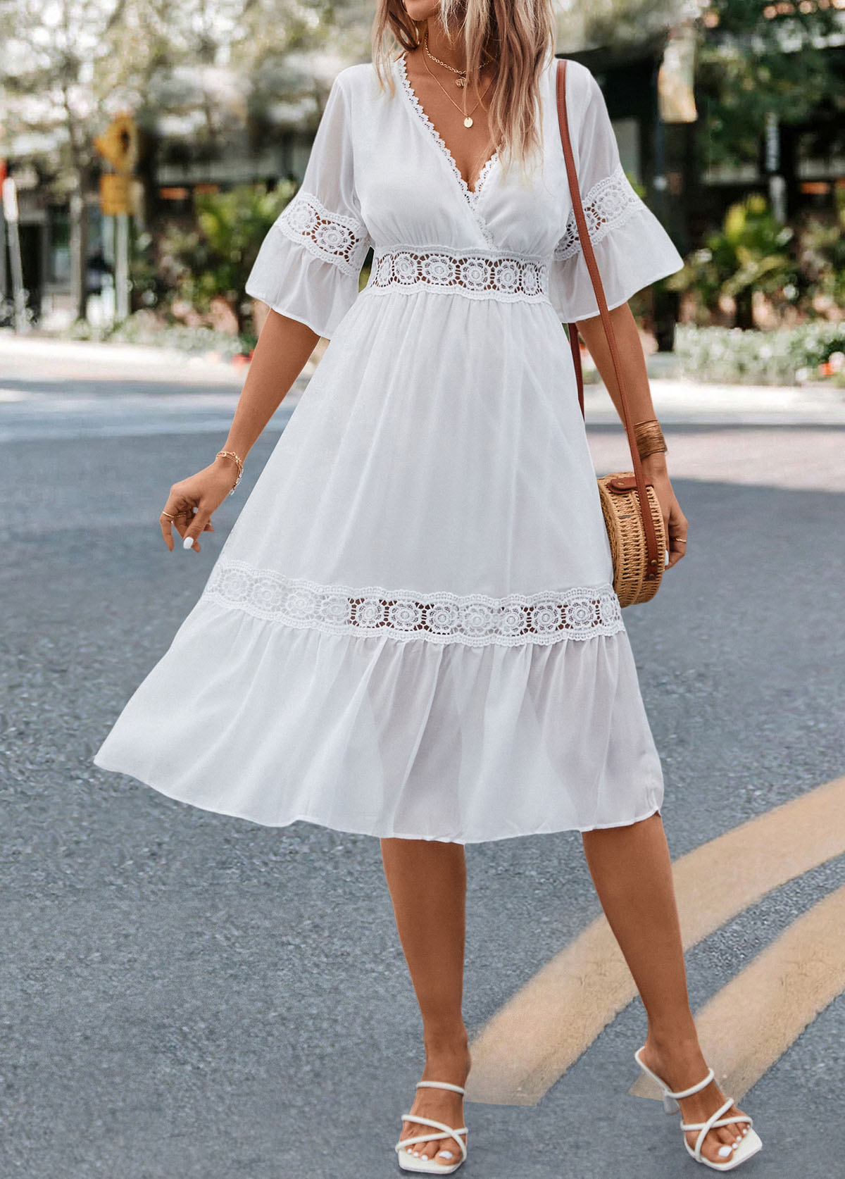 White dresses,Plain Color dresses,Patchwork White V Neck Half Sleeve Dress