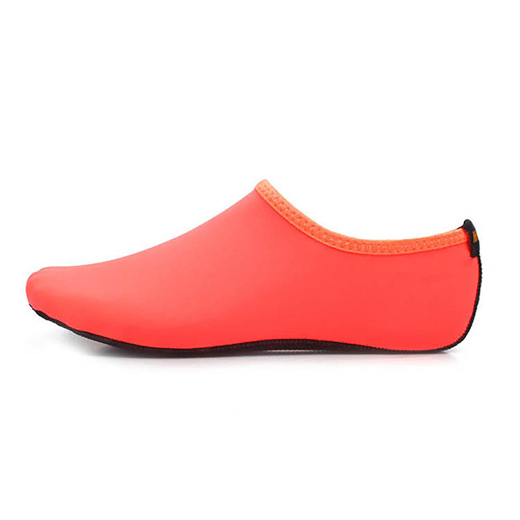 Peach Red Polyester Anti Slippery Water Shoes