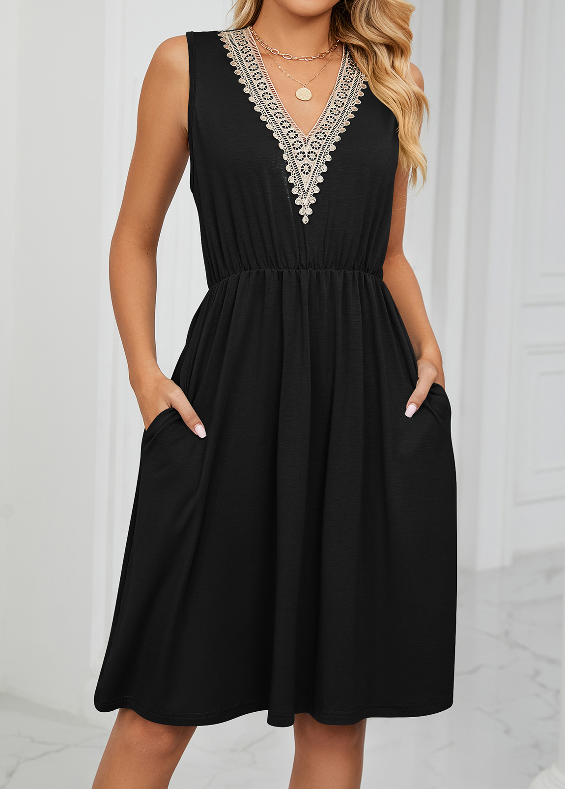 Black dresses,Plain Color dresses,Patchwork Black Short V Neck Dress