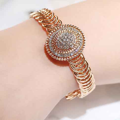 Gold jewelry,Geometric jewelry,Round Geometric Pattern Alloy Detail Gold Bangle