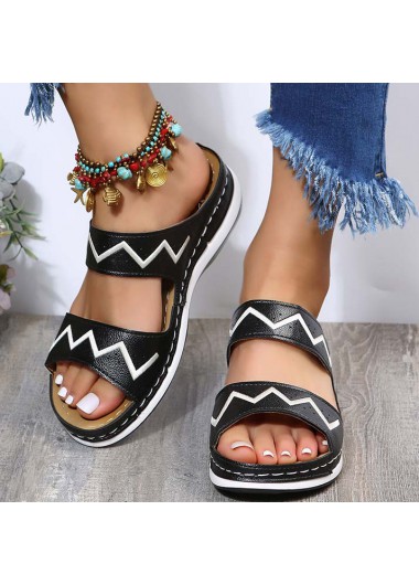 Wave Pattern Print Design Black Low Heel