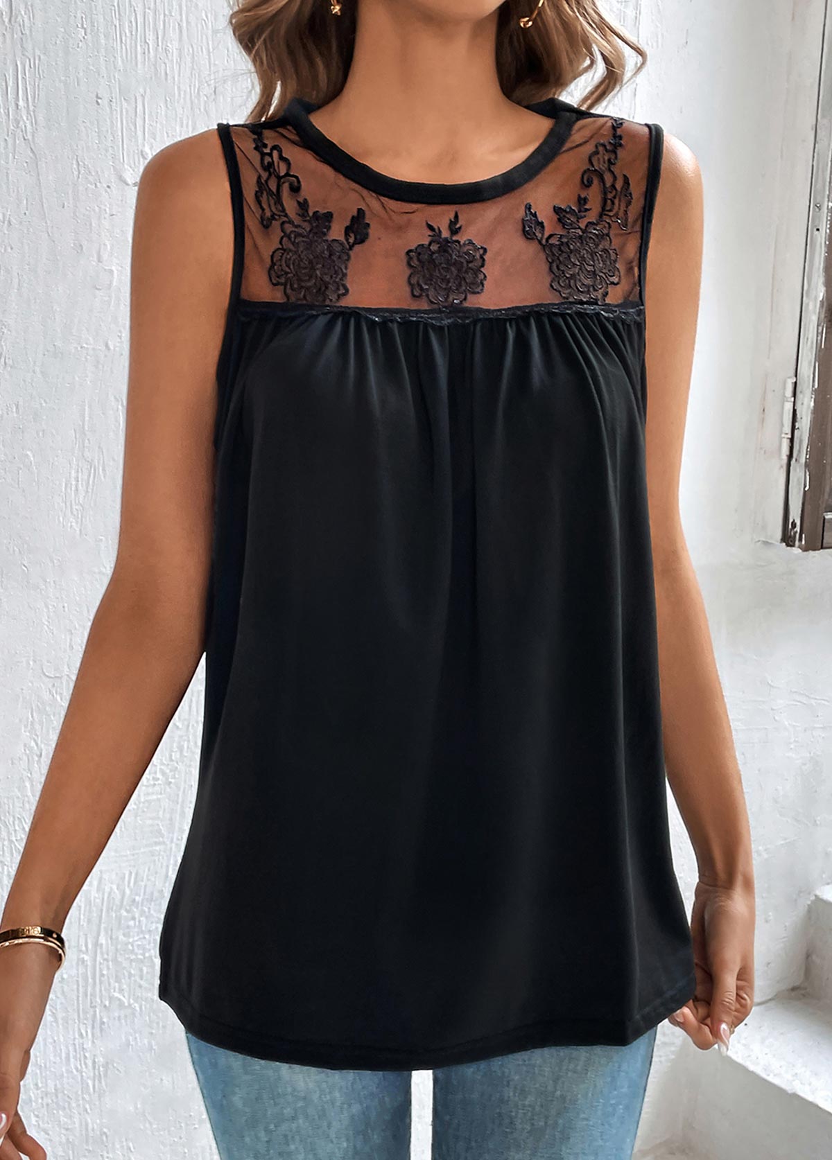 Black tops,Plain Color tops,Patchwork Black Round Neck Sleeveless Tank Top