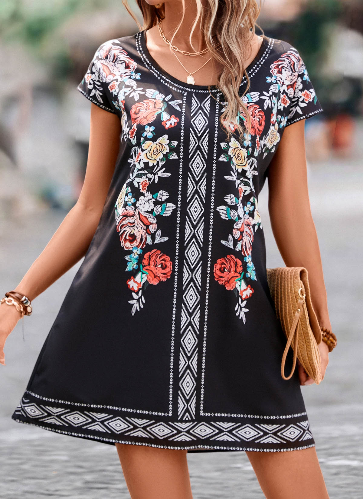 Black dresses,Floral dresses,Geometric dresses,Plants dresses,Lightweight Floral Print Black Short A Line Dress