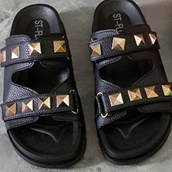 Black accessories,Geometric accessories,Falt Black Open Toe Slippers