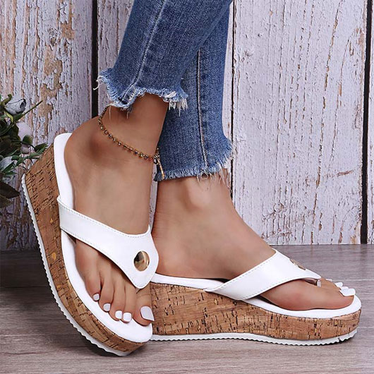 White accessories,Geometric accessories,White Mid Heel Toe Post Flip Flops