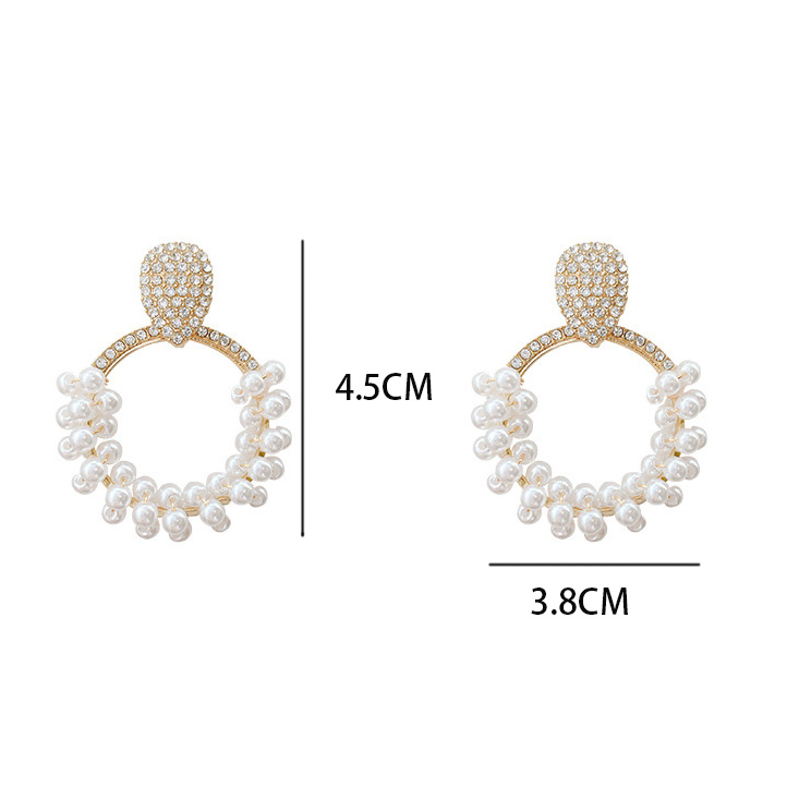 White jewelry,Golden jewelry,Contrast Color jewelry,Rhinestone Design Round White Pearl Earrings