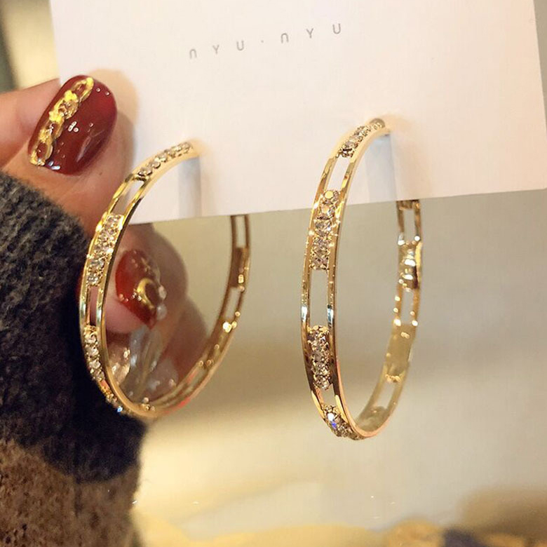 Gold jewelry,Other jewelry,Round Rhinestone Hollow Design Gold Earrings