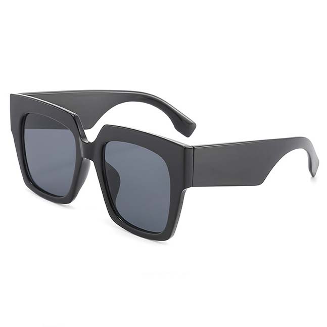 Black Retro Large Frame Square Sunglasses