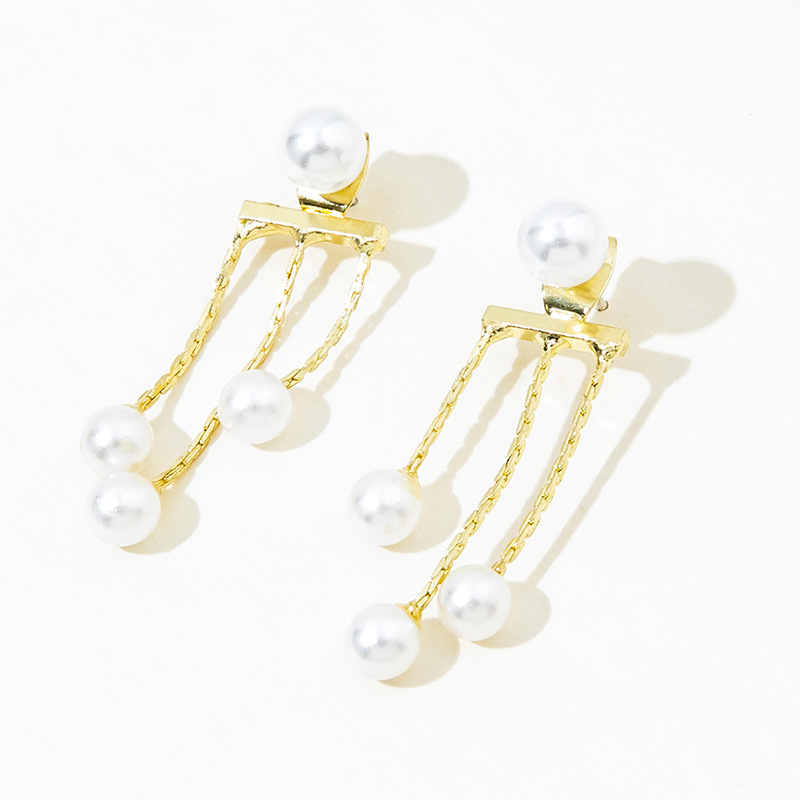 White jewelry,Geometric jewelry,Geometric Pattern White Pearl Detail Earrings