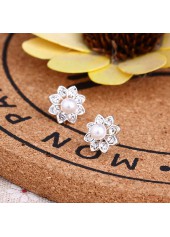 White Pearl Detail Geometric Pattern Earrings