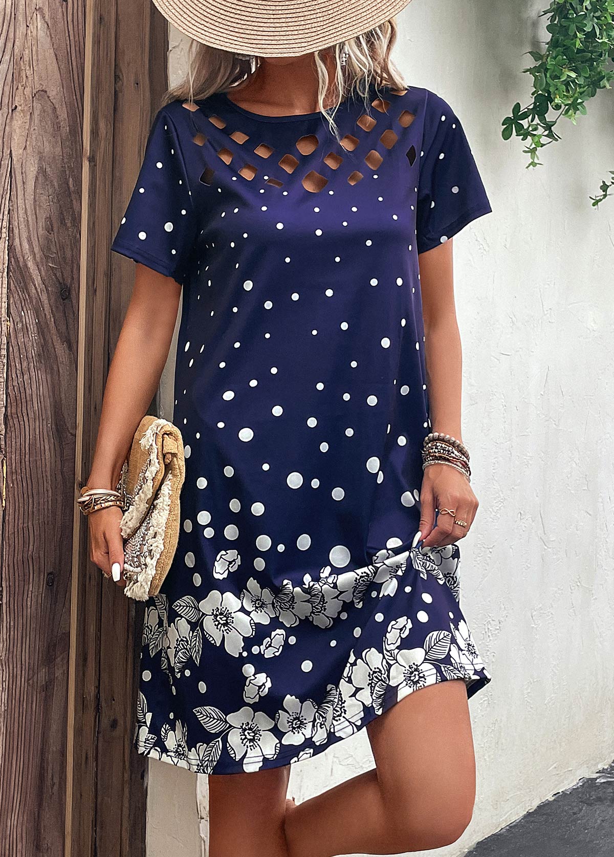 Navy dresses,Floral dresses,Plants dresses,Dot dresses,Cut Out Floral Print Navy H Shape Dress