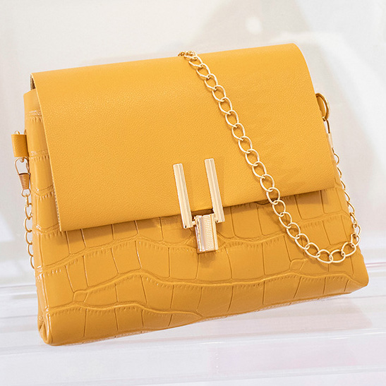 Yellow PU Material Chains Pushlock Shoulder Bag