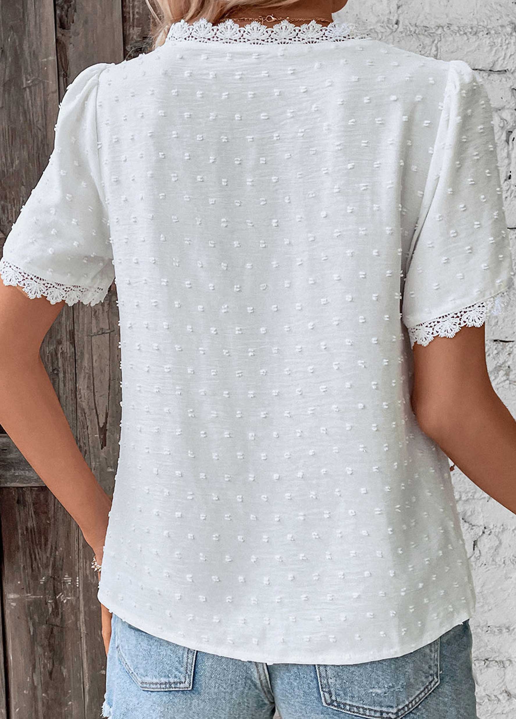 Lace Patchwork White V Neck T Shirt