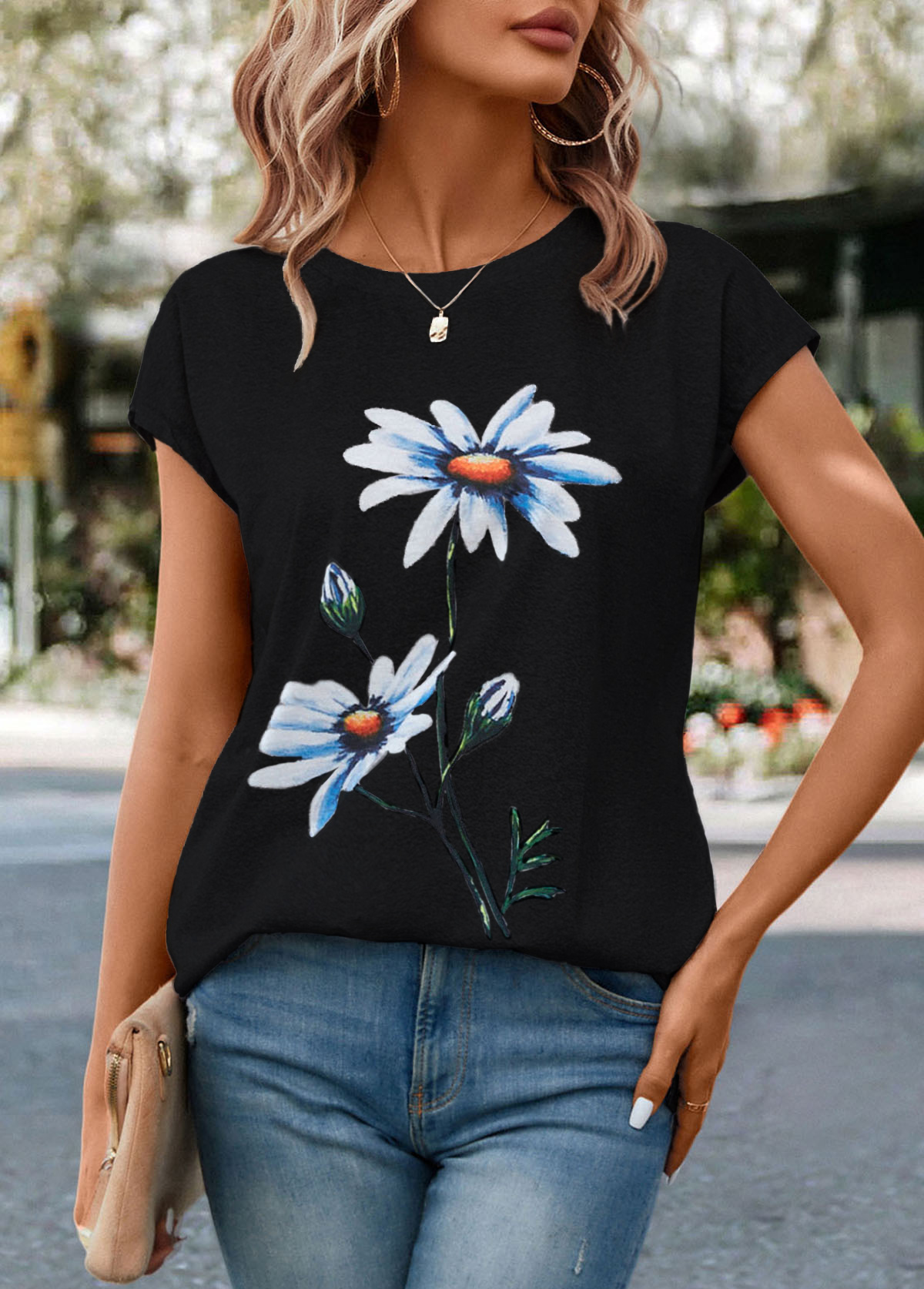 Black tops,Floral tops,Floral Print Black Round Neck T Shirt