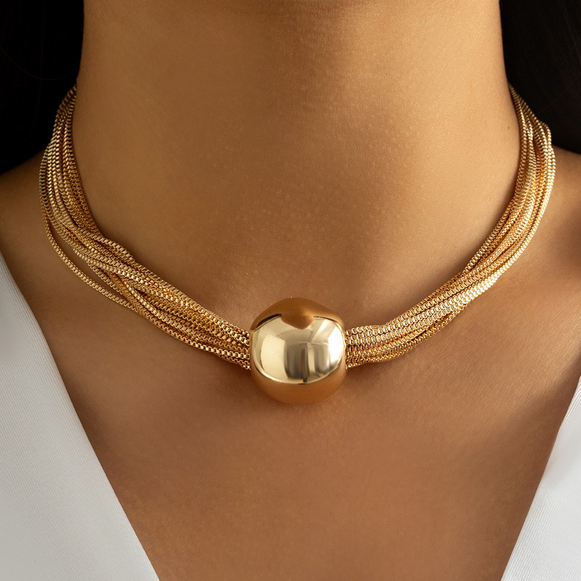 Layered Design Iron Detail Gold Necklace