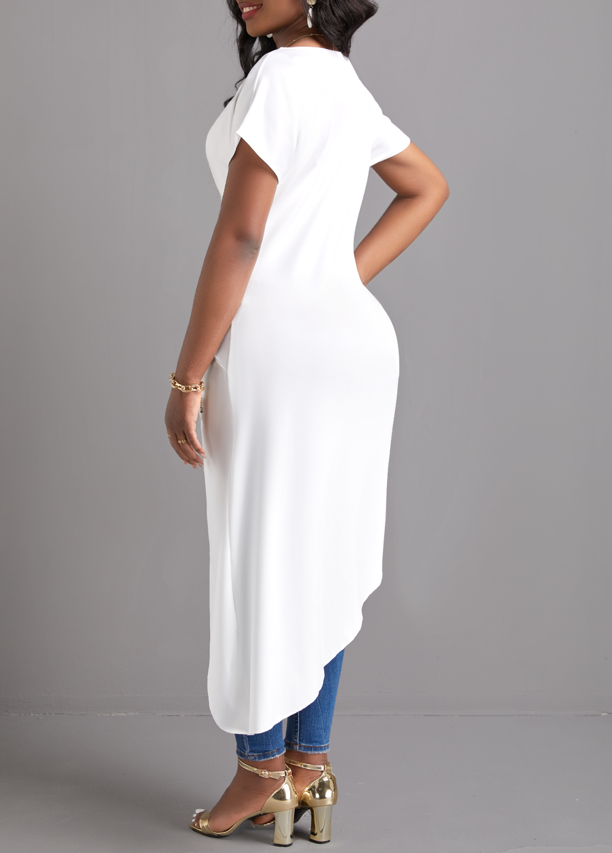 White tops,Plain Color tops,Twist White Round Neck Short Sleeve Blouse