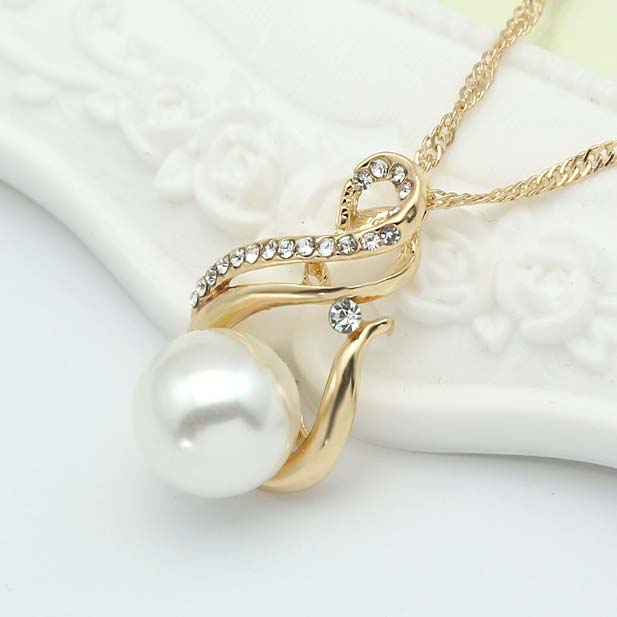Gold jewelry,Other jewelry,Gold Rhinestone Pearl Earrings and Necklace